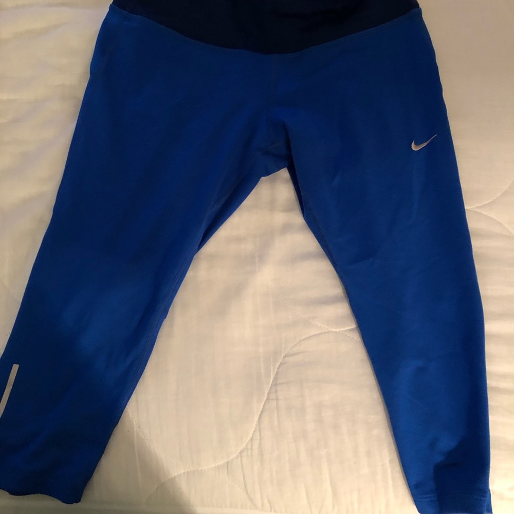Nike Blue Athletic Capri Pants